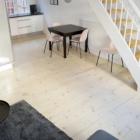 Super Central Apt W Loft